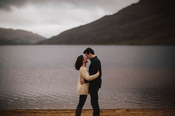 Foggy-Couple-Session-in-the-Connemara-Mountains-David-Olsthoorn-Photography-14