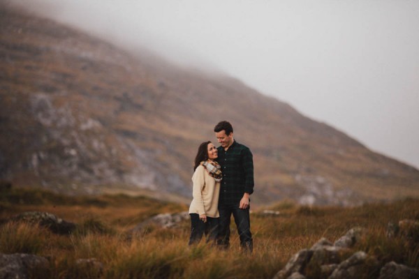 Foggy-Couple-Session-in-the-Connemara-Mountains-David-Olsthoorn-Photography-32