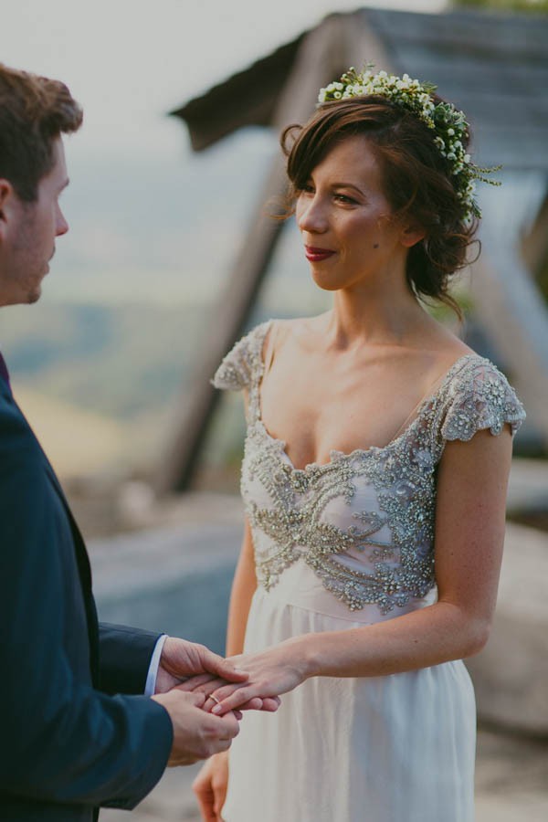 Gorgeous-Australian-Elopement-at-Byron-Bay-Hinterland-Van-Middleton-Photography-11