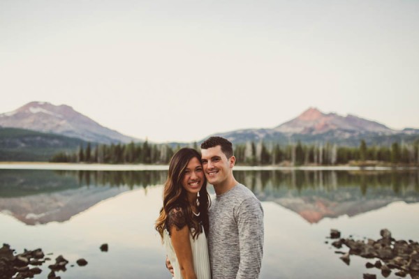 Mountain-Backdrop-Engagement-Photos-at-Sparks-Lake-Natalie-Puls-Photography-21