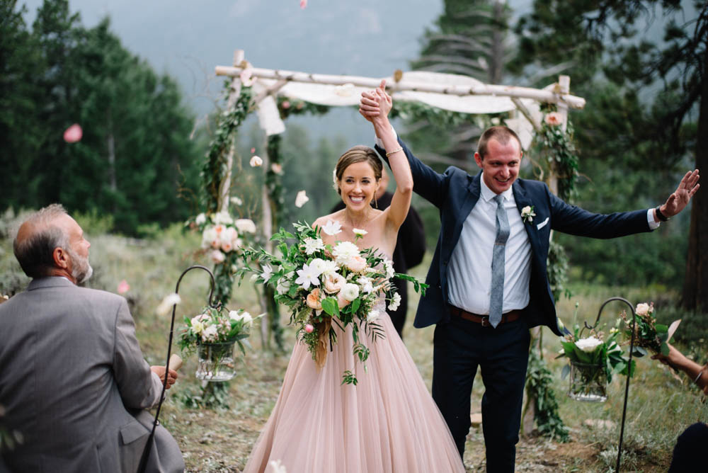 Romantic Estes Park Wedding At Taharaa Mountain Lodge Junebug