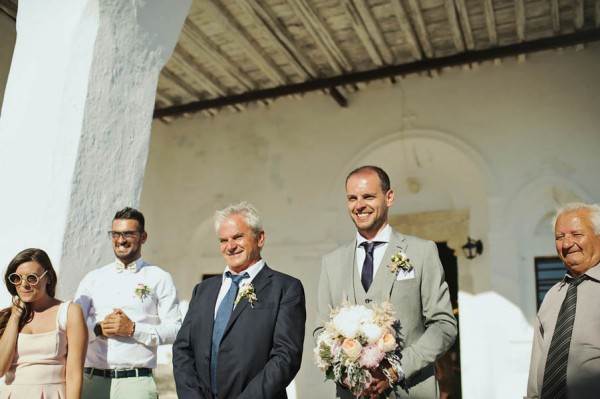 Romantic-Island-Wedding-in-Folegandros-Greece-Thanasis-Kaiafas-1