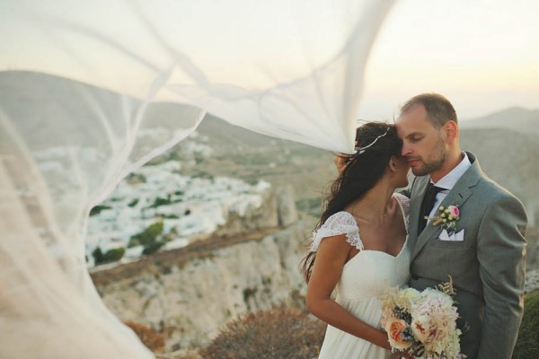 Romantic-Island-Wedding-in-Folegandros-Greece-Thanasis-Kaiafas-18