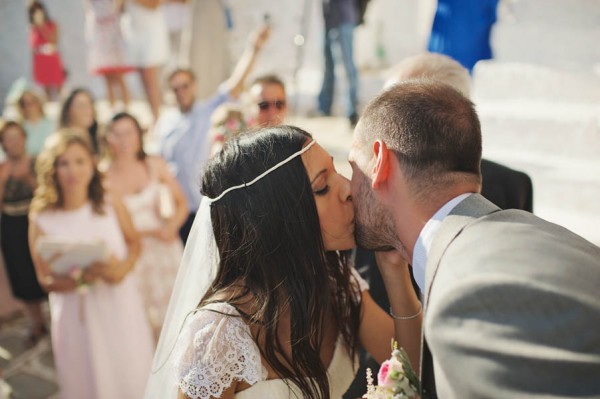 Romantic-Island-Wedding-in-Folegandros-Greece-Thanasis-Kaiafas-3