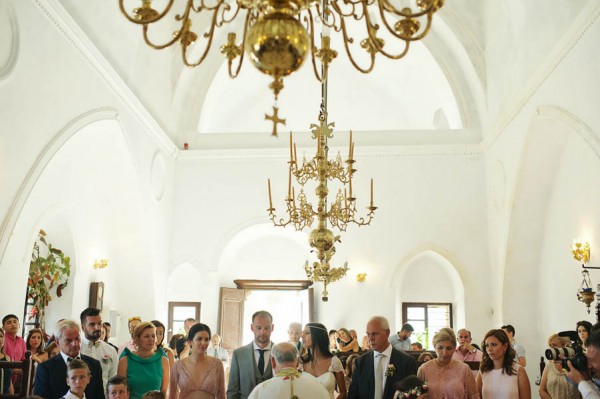 Romantic-Island-Wedding-in-Folegandros-Greece-Thanasis-Kaiafas-9