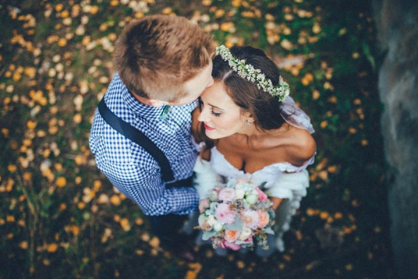 Stunning-Banff-Elopement-in-the-Tunnel-Mountain-Reservoir-Tricia-Victoria-Photography-31