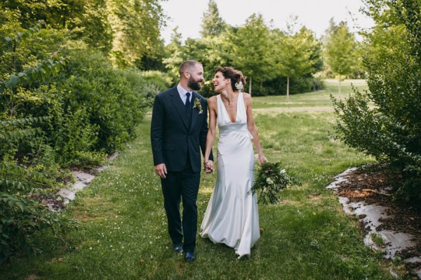 Thoughtful-French-Wedding-at-Majestic-Chateau-Jiri-Sipek-15