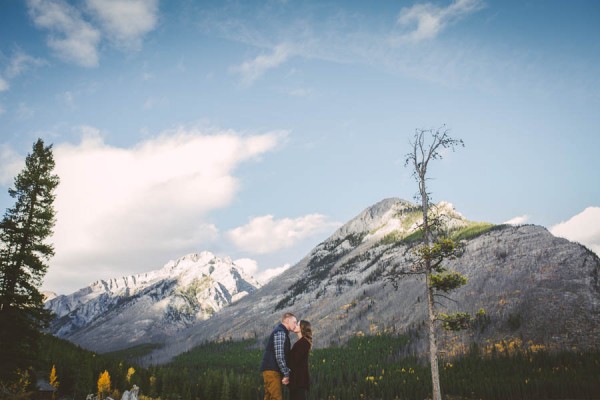Travel-Loving-Engagement-Photos-in-Banff-Terry-Photo-Co-12