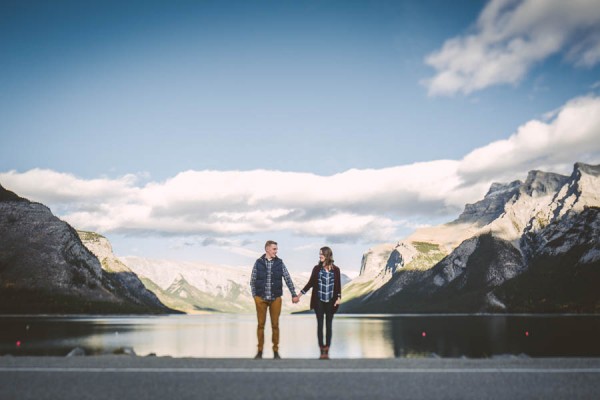 Travel-Loving-Engagement-Photos-in-Banff-Terry-Photo-Co-3