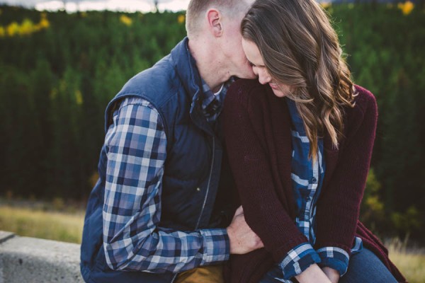 Travel-Loving-Engagement-Photos-in-Banff-Terry-Photo-Co-6