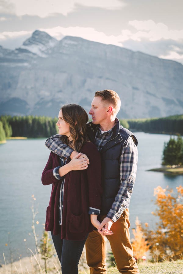 Travel-Loving-Engagement-Photos-in-Banff-Terry-Photo-Co-9