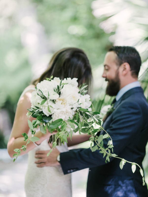 Understated-Hotel-Bel-Air-Wedding-Amy-and-Stuart-11