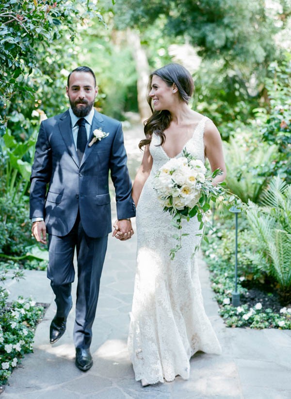 Understated-Hotel-Bel-Air-Wedding-Amy-and-Stuart-14