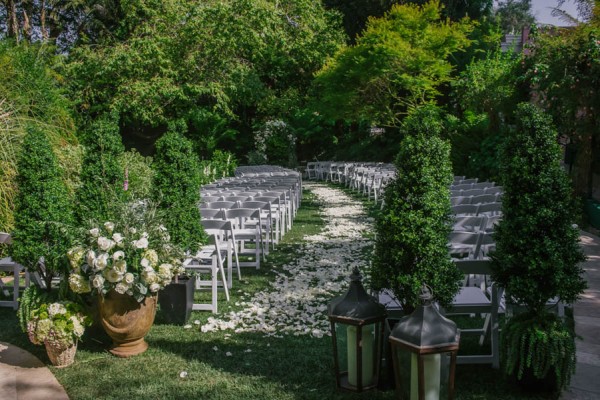 Understated-Hotel-Bel-Air-Wedding-Amy-and-Stuart-19