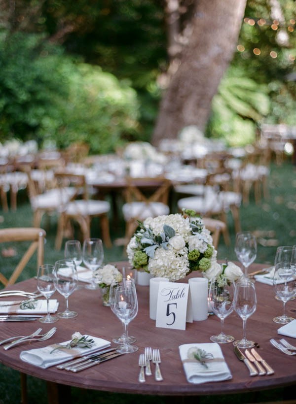 Understated-Hotel-Bel-Air-Wedding-Amy-and-Stuart-25