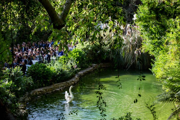 Understated-Hotel-Bel-Air-Wedding-Amy-and-Stuart-4