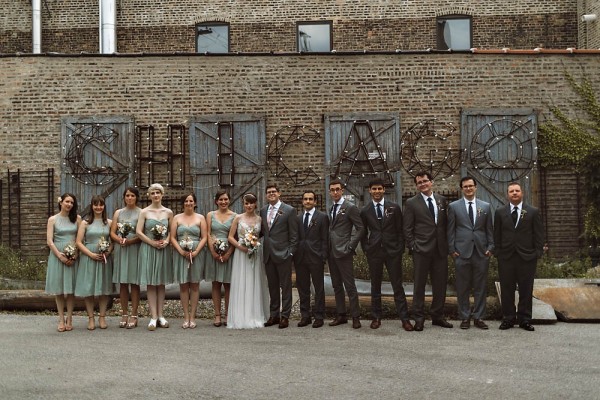 Vintage-Industrial-Chicago-Wedding-at-Salvage-One (25 of 33)