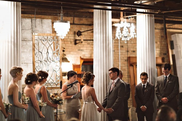 Vintage-Industrial-Chicago-Wedding-at-Salvage-One (30 of 33)