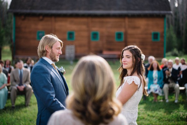 Wildflower-Inspired-Wedding-by-the-Colorado-River (10 of 36)