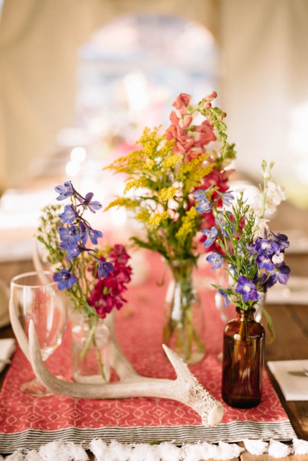 Wildflower-Inspired-Wedding-by-the-Colorado-River (23 of 36)