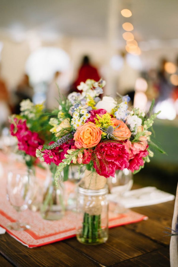 Wildflower Inspired Wedding by the Colorado River | Junebug Weddings