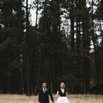 This Black and White Log Cabin Wedding is Pure Cozy Chic