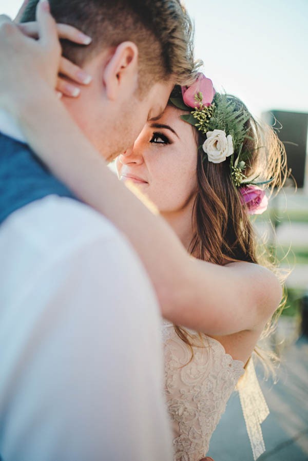 Bohemian-Iowa-Wedding-at-The-Rustic-Rose-Barn-Amanda-Basteen-46