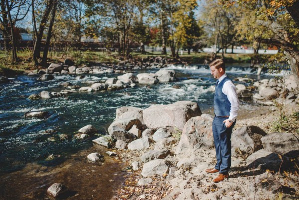 Bohemian-Iowa-Wedding-at-The-Rustic-Rose-Barn-Amanda-Basteen-6