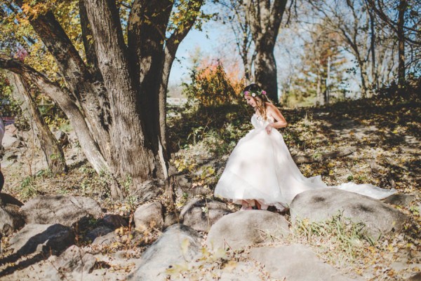 Bohemian-Iowa-Wedding-at-The-Rustic-Rose-Barn-Amanda-Basteen-7