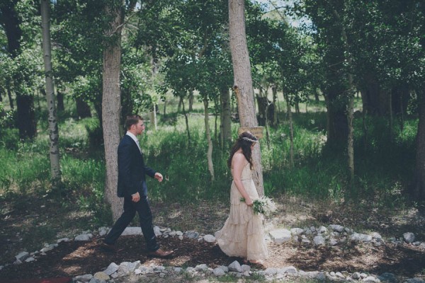 Casual-Colorado-Wedding-at-Bighorn-Lodge-This-is-Feeling-21