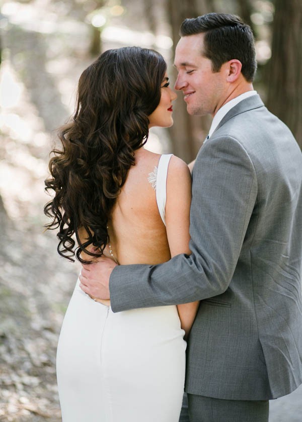 Chic-Blue-and-White-Wedding-Overlooking-Bass-Lake-Tim-and-Jess-Photography-10