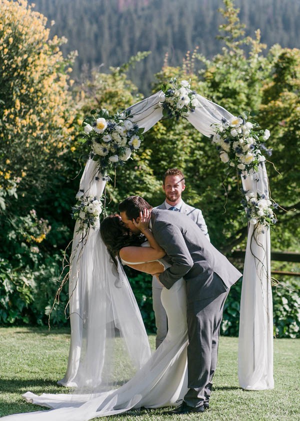 Chic-Blue-and-White-Wedding-Overlooking-Bass-Lake-Tim-and-Jess-Photography-26