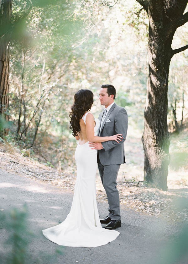 Chic-Blue-and-White-Wedding-Overlooking-Bass-Lake-Tim-and-Jess-Photography-41