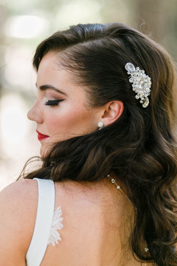 Chic-Blue-and-White-Wedding-Overlooking-Bass-Lake-Tim-and-Jess-Photography-7