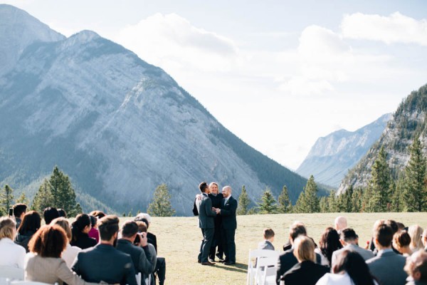 Earthy-Tunnel-Mountain-Reservoir-Wedding-Heart-and-Sparrow-Photography-15