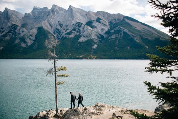 Earthy-Tunnel-Mountain-Reservoir-Wedding-Heart-and-Sparrow-Photography-28