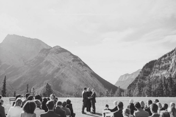 Earthy-Tunnel-Mountain-Reservoir-Wedding-Heart-and-Sparrow-Photography-8