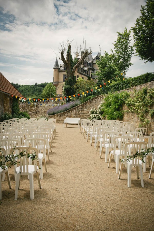 Festive-French-Wedding-Château-de-Miremont-11
