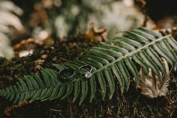 Intimate-Barefoot-Elopement-Columbia-River-Gorge-46