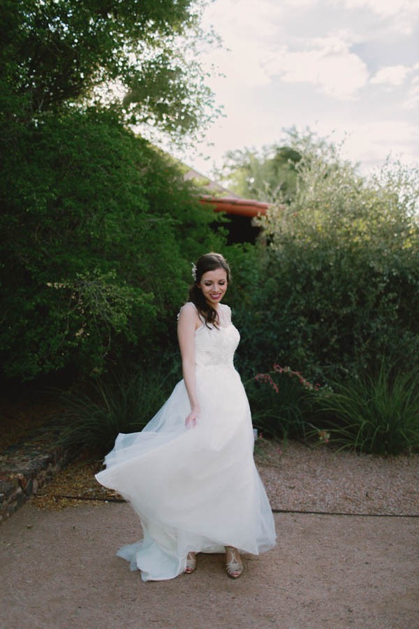 Navy-Blue-Phoenix-Wedding-Among-Cacti-11