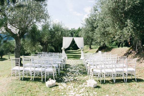 Romantic-Italian-Destination-Wedding-at-Borgo-Bastia-Creti-Italyweddings-5