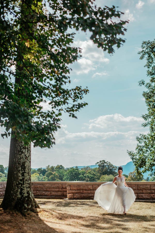 Sentimental-New-York-Wedding-at-Sleepy-Hollow-Country-Club-The-Markows-15