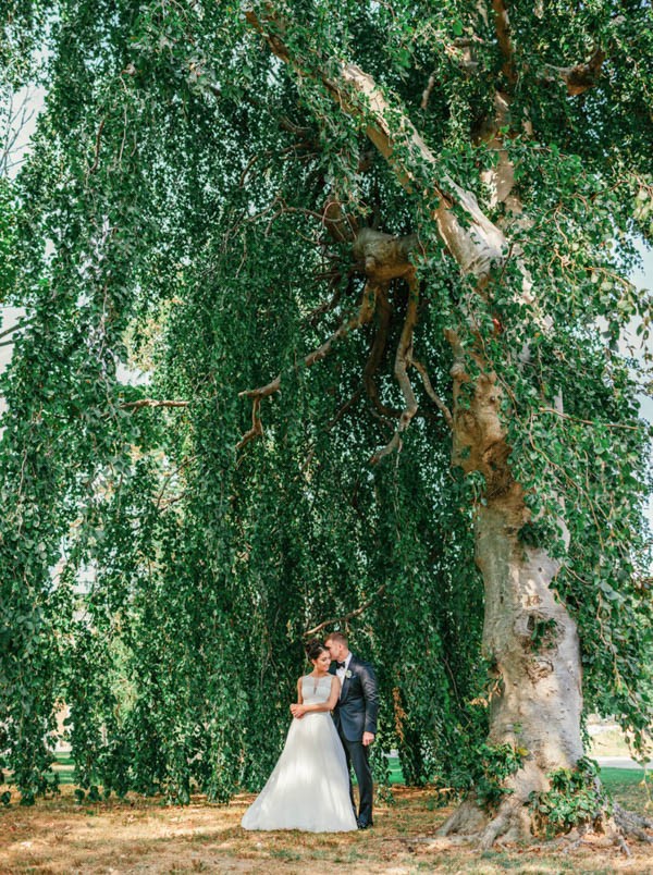 Sentimental New York Wedding at Sleepy Hollow Country Club Junebug