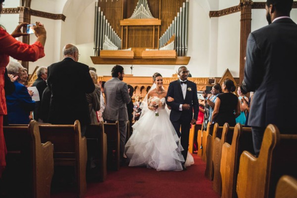 Sweet-North-Carolina-Wedding-at-Bay-7-Mantas-Kubilinskas-20