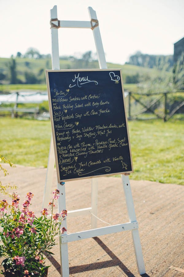 Vintage-Irish-Wedding-The-Millhouse-Moat-Hill-Photography-15