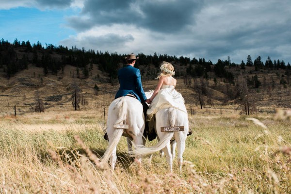 Blue-Yellow-Boldly-Romantic-Rustic-Horse-Ranch-Wedding-Ashcroft-30