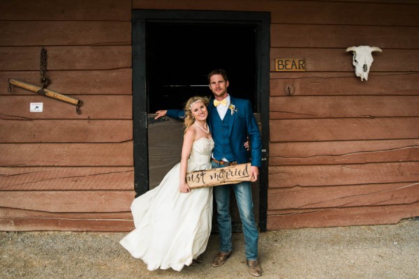 Blue-Yellow-Boldly-Romantic-Rustic-Horse-Ranch-Wedding-Ashcroft-34