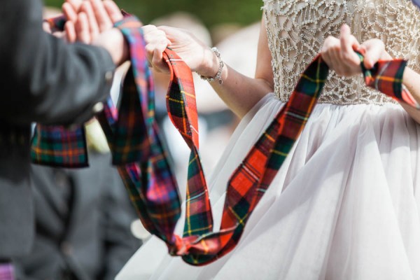 Dreamy-Scottish-Tipi-Wedding-Greenbank-Garden-10