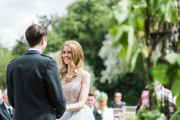 Dreamy-Scottish-Tipi-Wedding-Greenbank-Garden-11