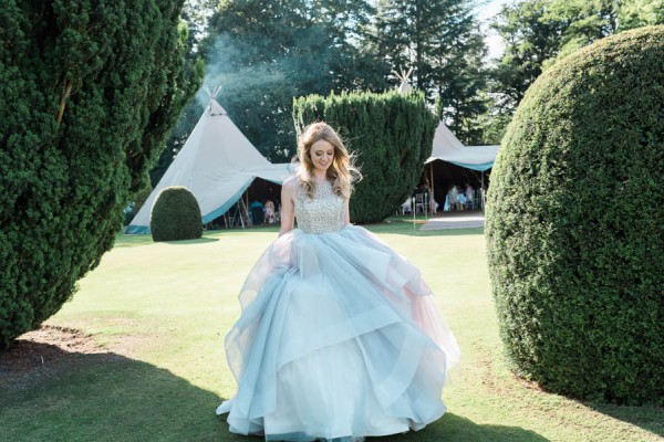 Dreamy-Scottish-Tipi-Wedding-Greenbank-Garden-20